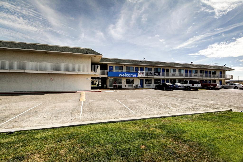 Motel 6 Wells Dış mekan fotoğraf