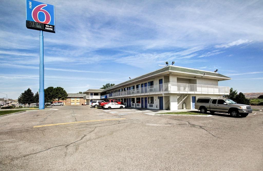Motel 6 Wells Dış mekan fotoğraf
