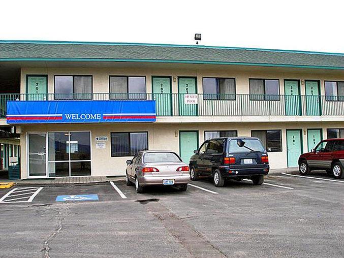 Motel 6 Wells Dış mekan fotoğraf
